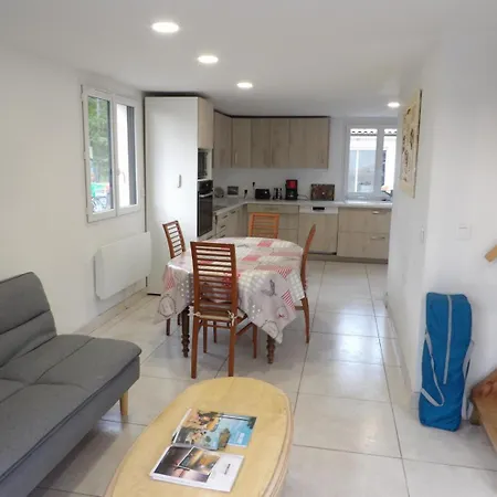 La Du Point Du Jour Holiday home *